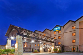 Гостиница Staybridge Suites DFW Airport North, an IHG Hotel  Ирвинг